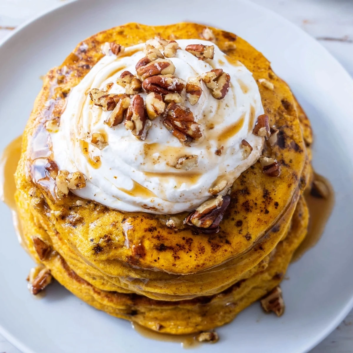 Fluffy Pumpkin Spice Pancakes